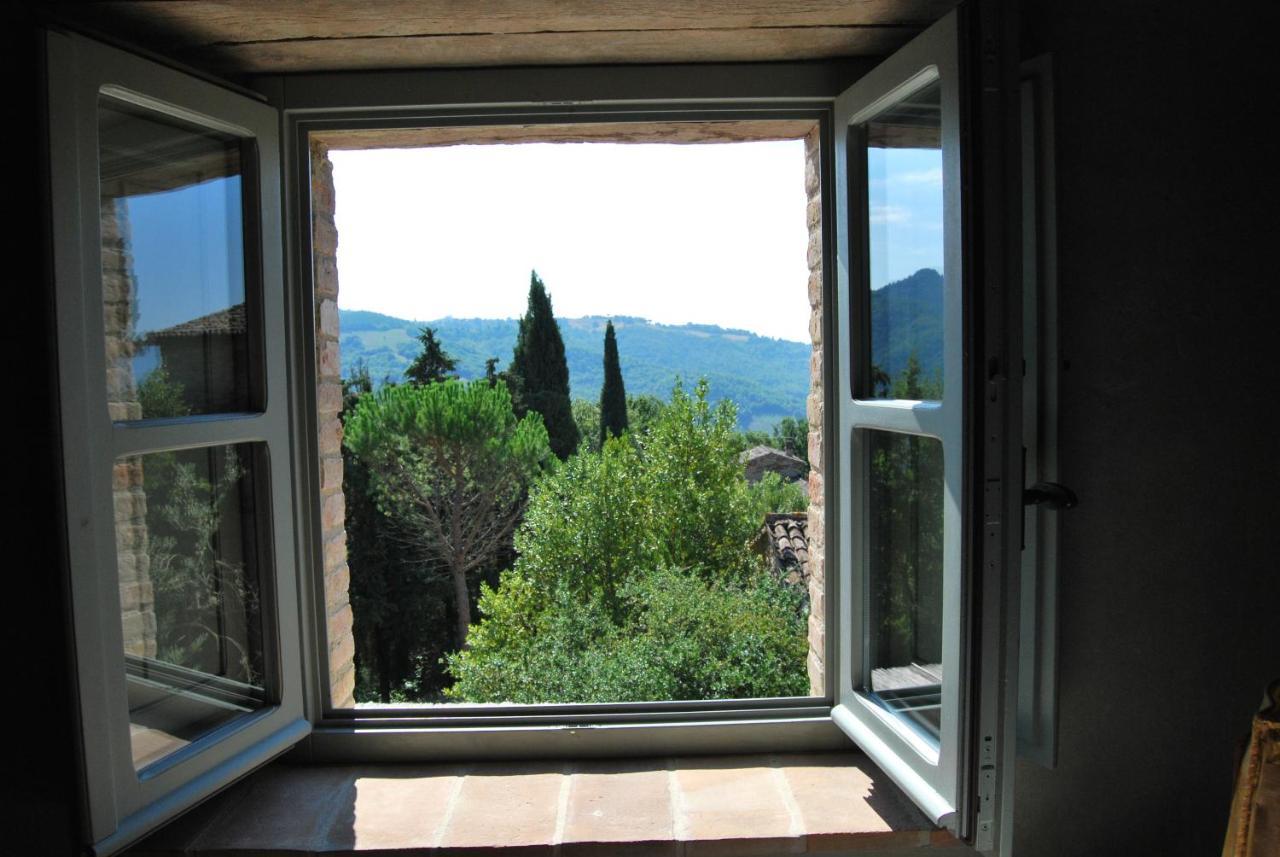Bed and Breakfast Borgo Cardaneto Montone  Zewnętrze zdjęcie