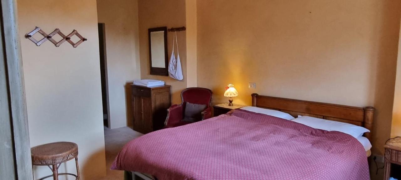 Bed and Breakfast Borgo Cardaneto Montone  Zewnętrze zdjęcie