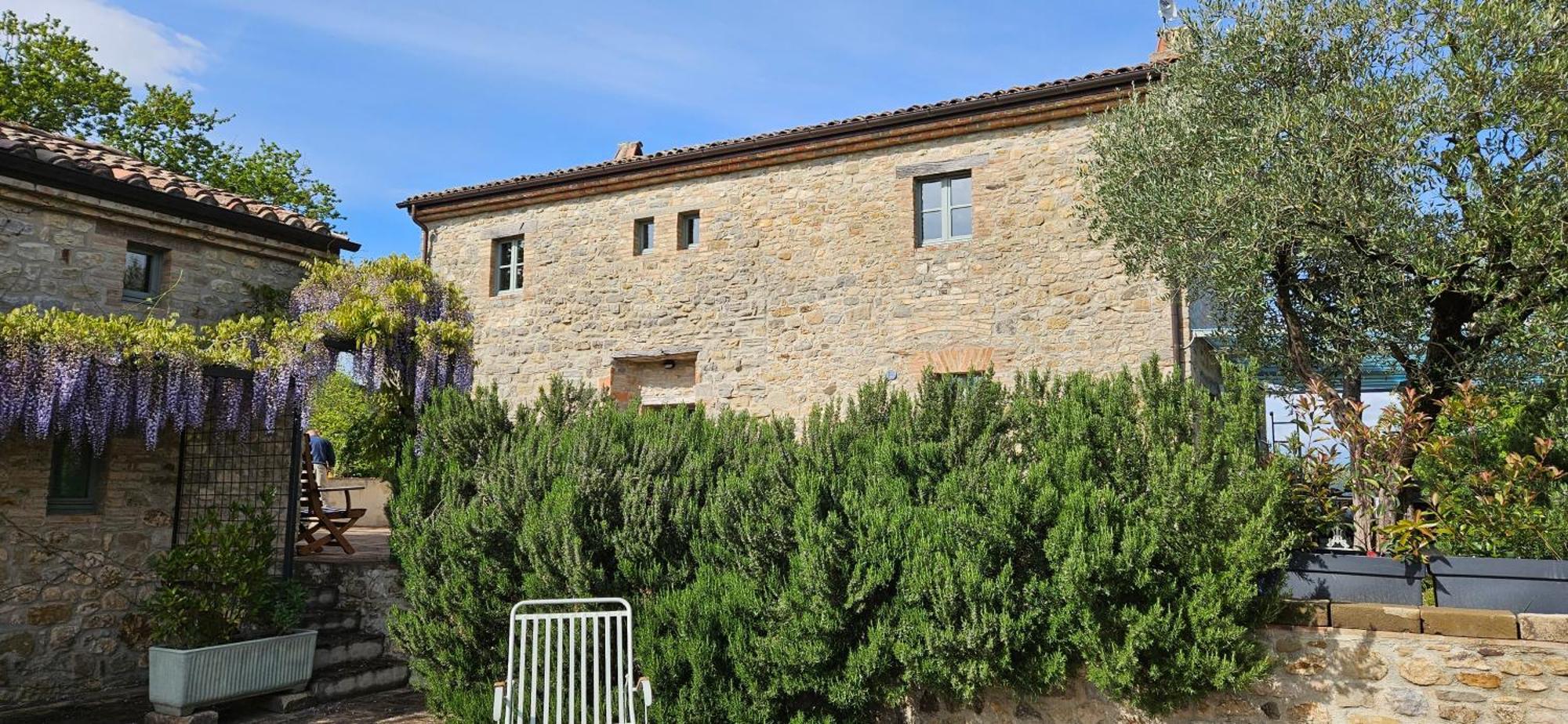 Bed and Breakfast Borgo Cardaneto Montone  Zewnętrze zdjęcie
